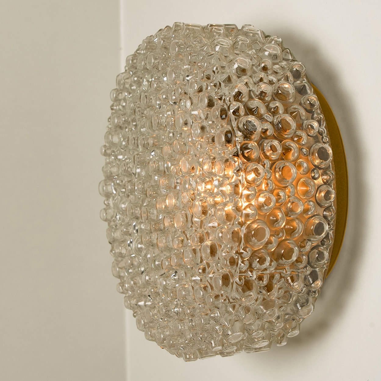 Round Bubble Textured Glass Flush Mount, VEB