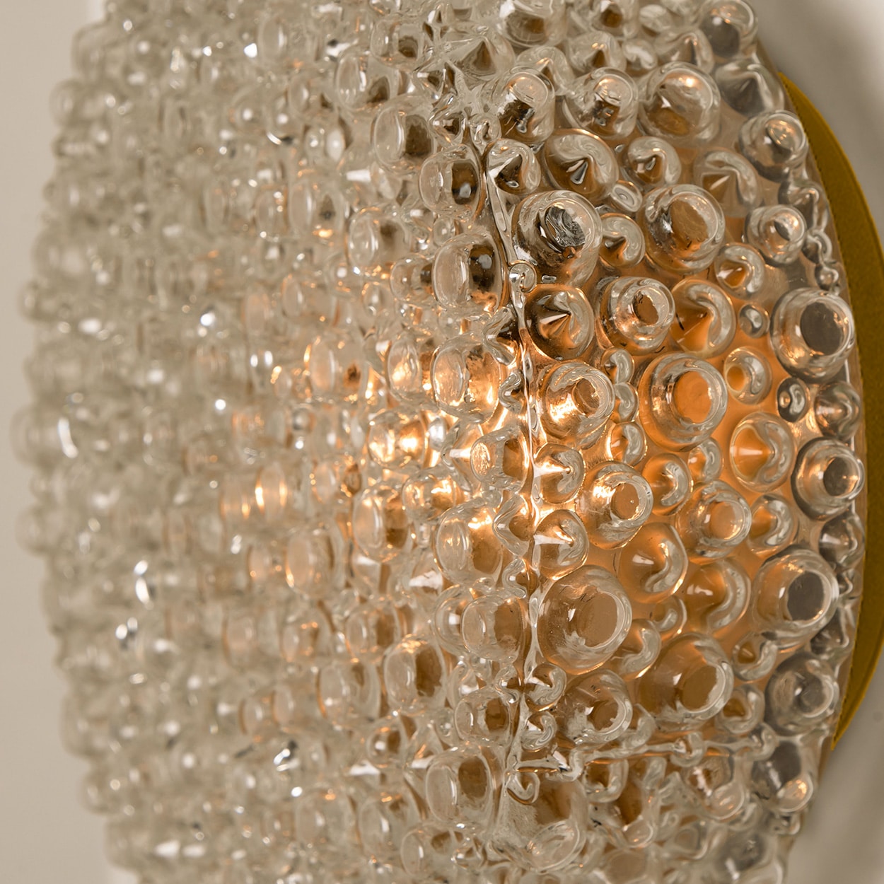 Round Bubble Textured Glass Flush Mount, VEB