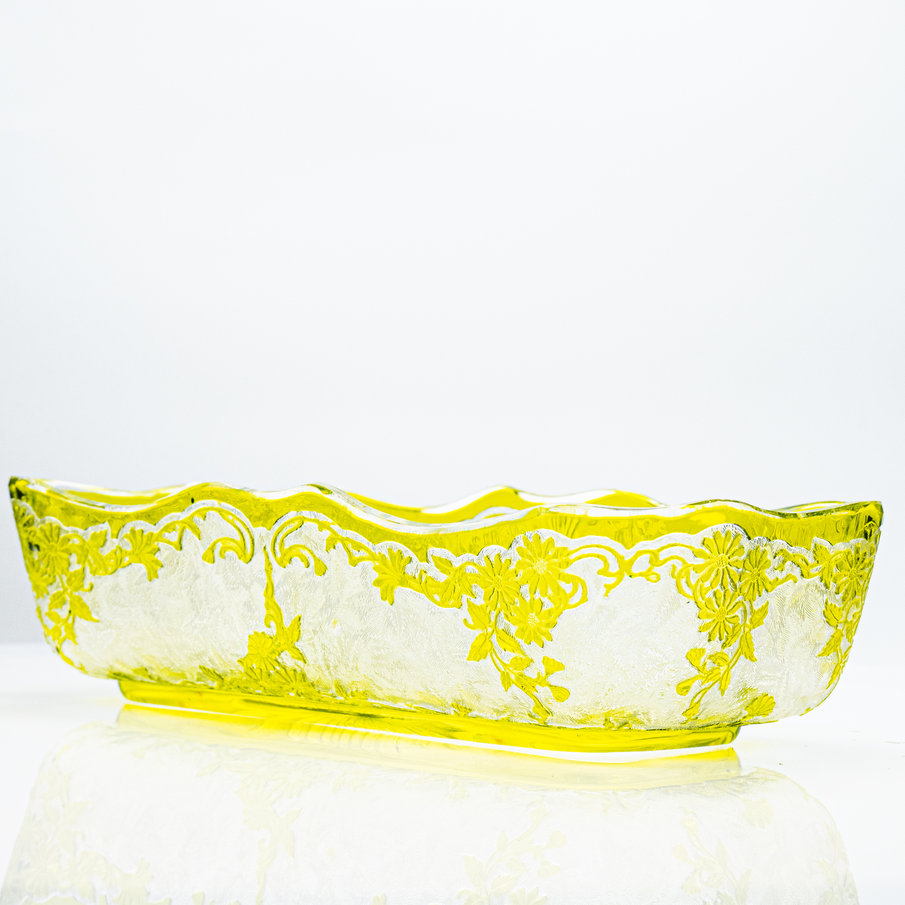 Baccarat Egelantier Pattern Limon Yellow Acid Etched Bowl, 1900, France