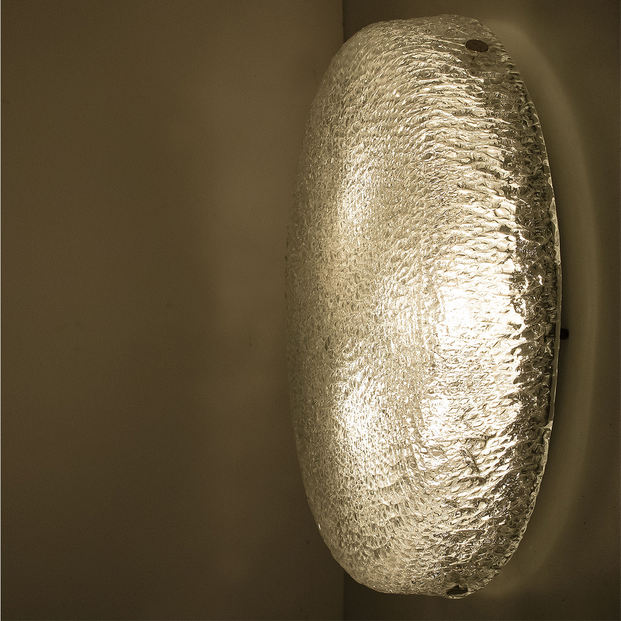 Round Clear Textured Glass Flush Mount, Limburg