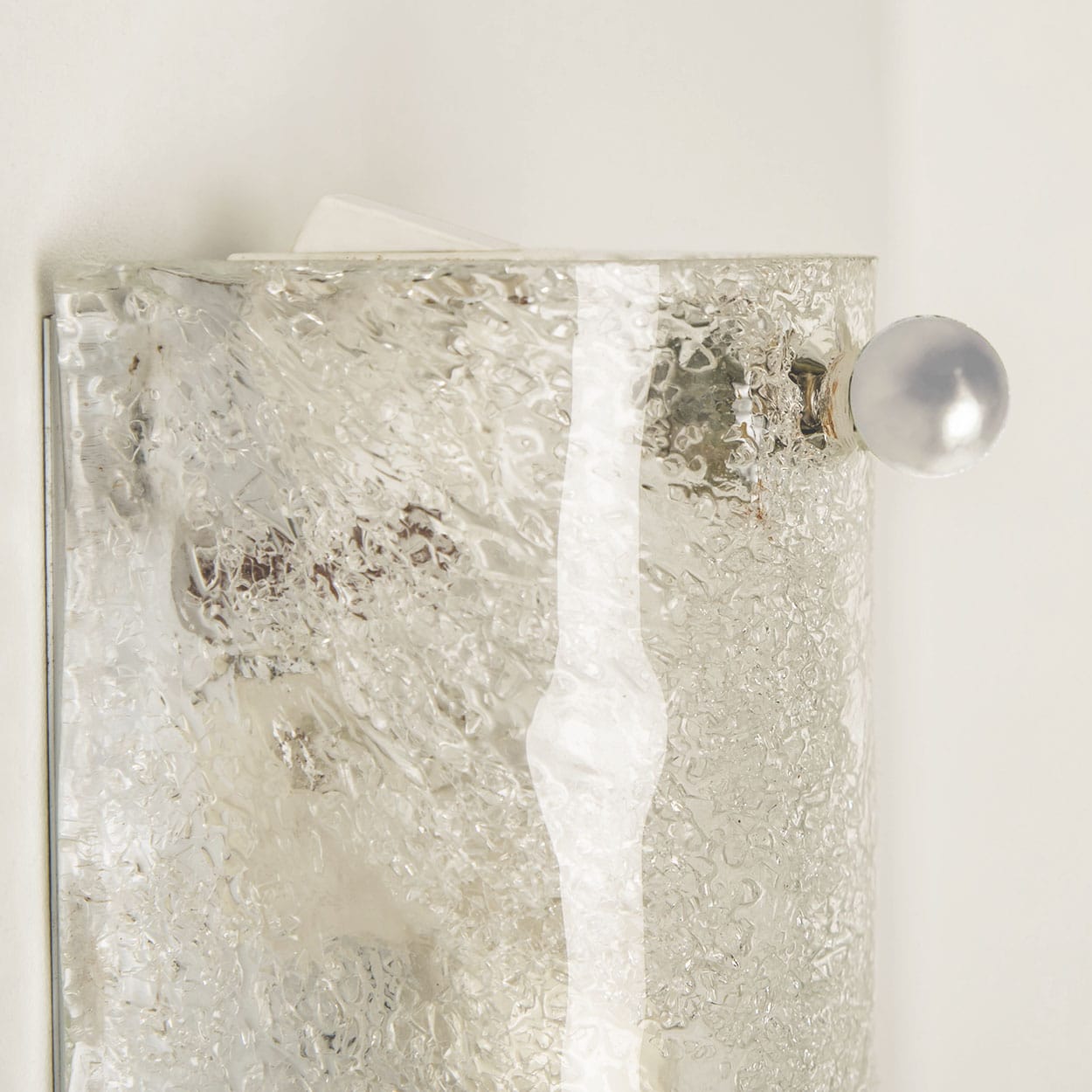 1 of the 4 Ice Glass Wall Light Fixtures by Hillebrand, Germany, 1960