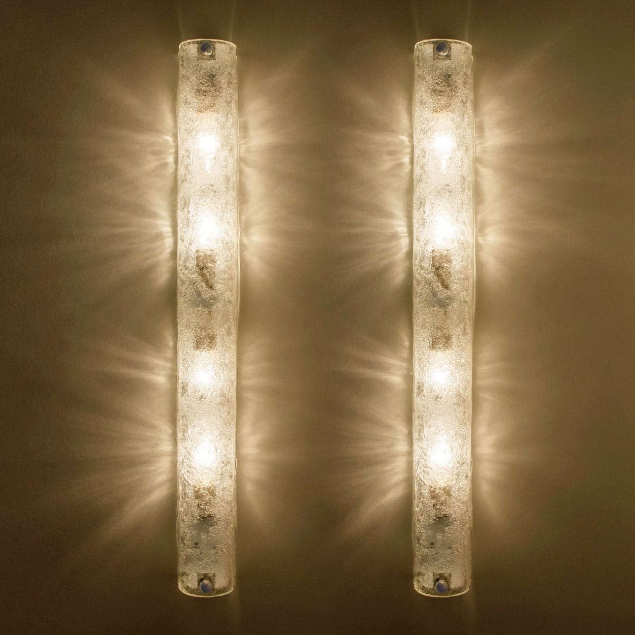 1 of the 4 Ice Glass Wall Light Fixtures by Hillebrand, Germany, 1960