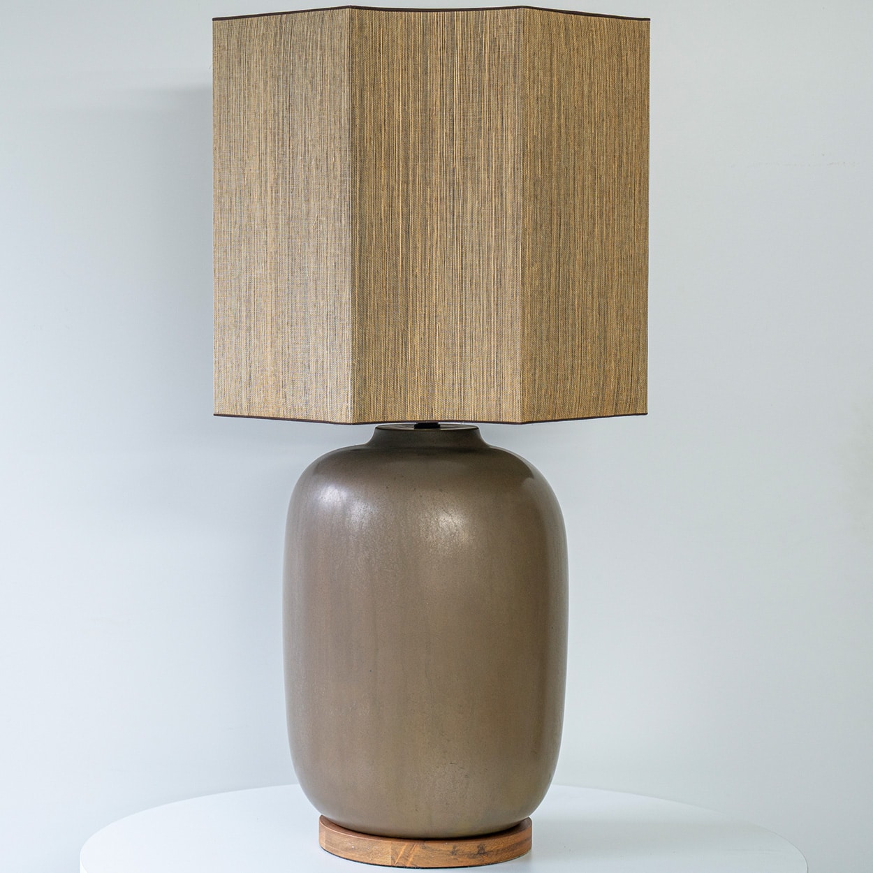 Brown Ceramic Curved Lamp with Walnut Wooden Base, Custom Lampshade by R. Houben
