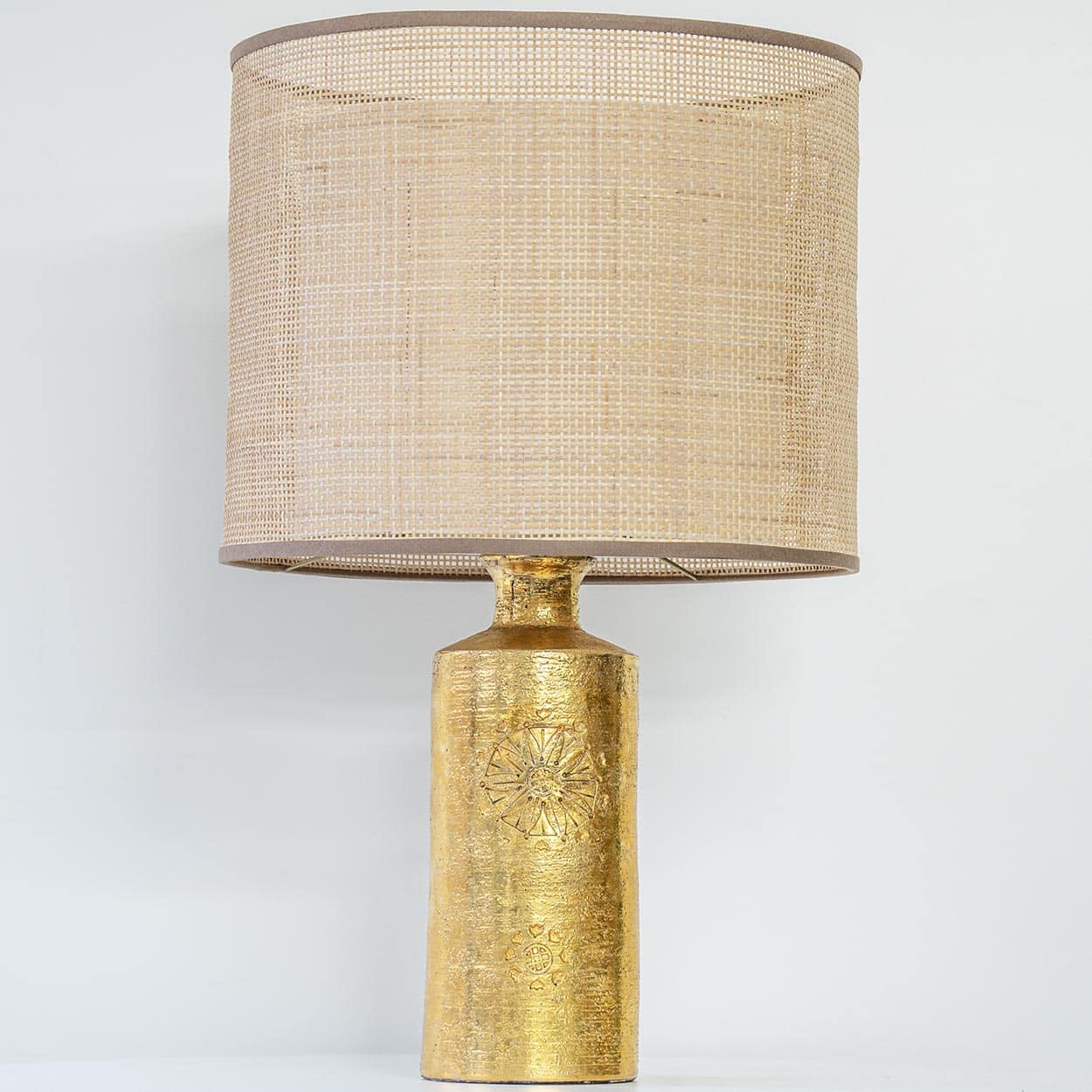 1 of the 2 Bitossi Gold Ceramic Lamps, Rattan Double Lampshade by R. Houben