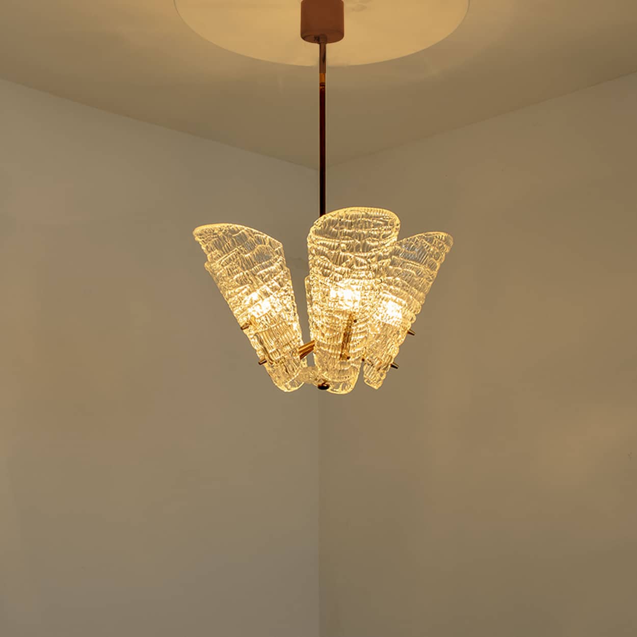 Beautiful 5 Leafs of Ice Glass and Brass Chandelier by Kalmar, 1960