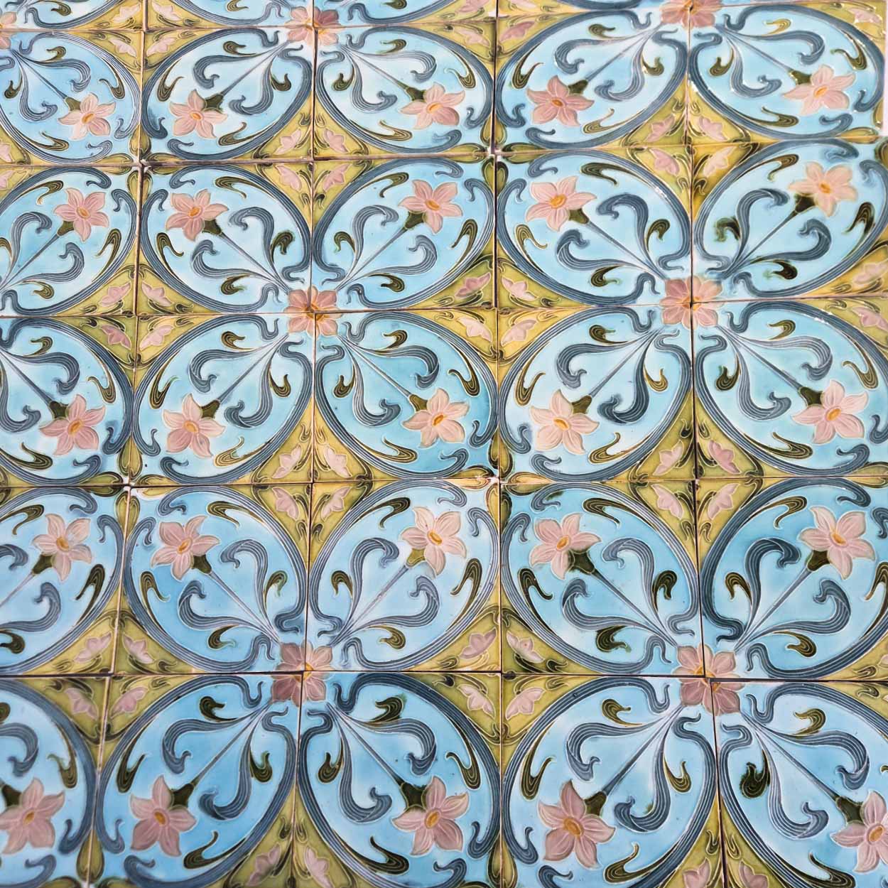 Set of 4 Art Deco Pink Blue Yellow Glazed Tiles by Le Glaive, 1930