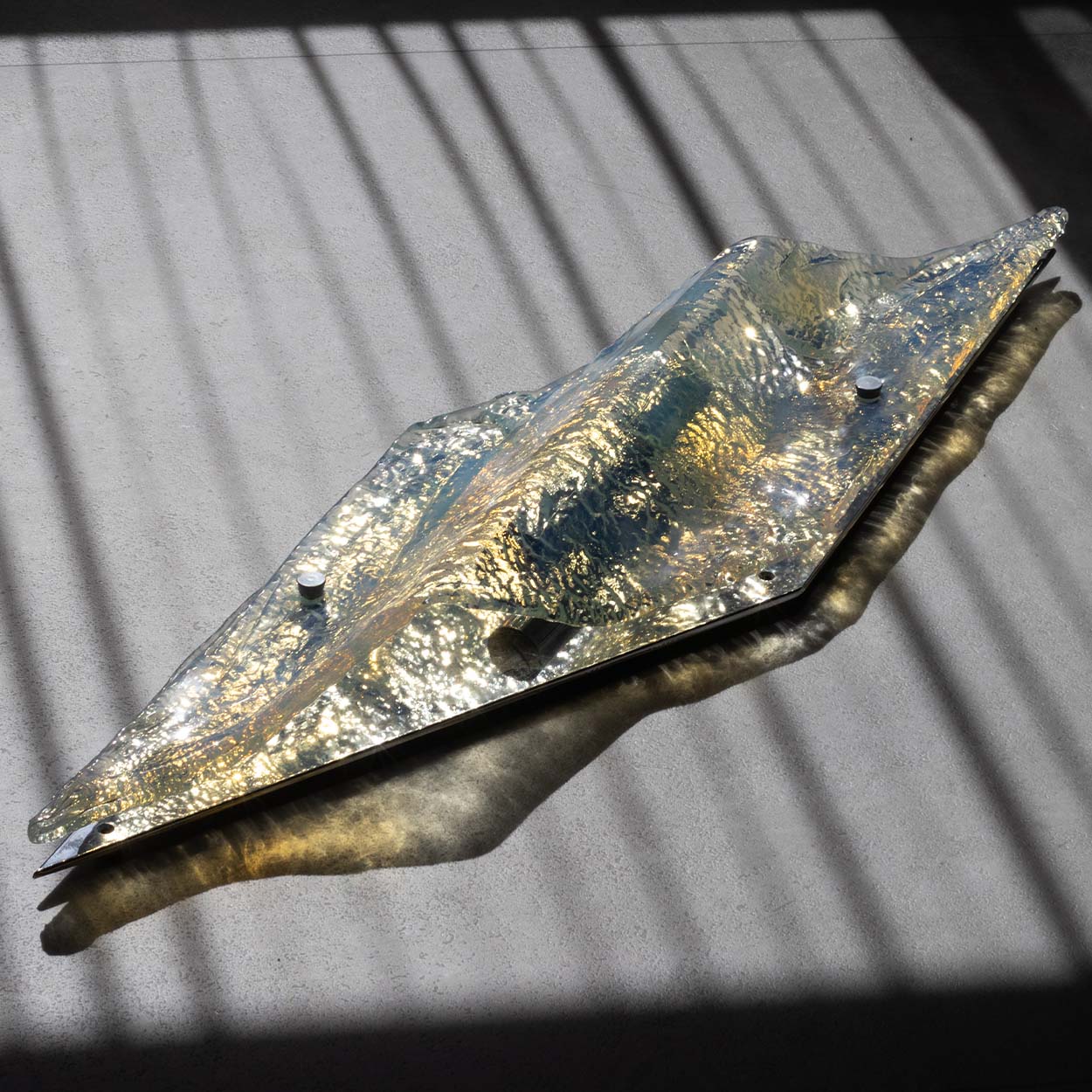 1 of the 2 Large Nason Wall lights for Mazzega Murano Iridescent Glass, 1970