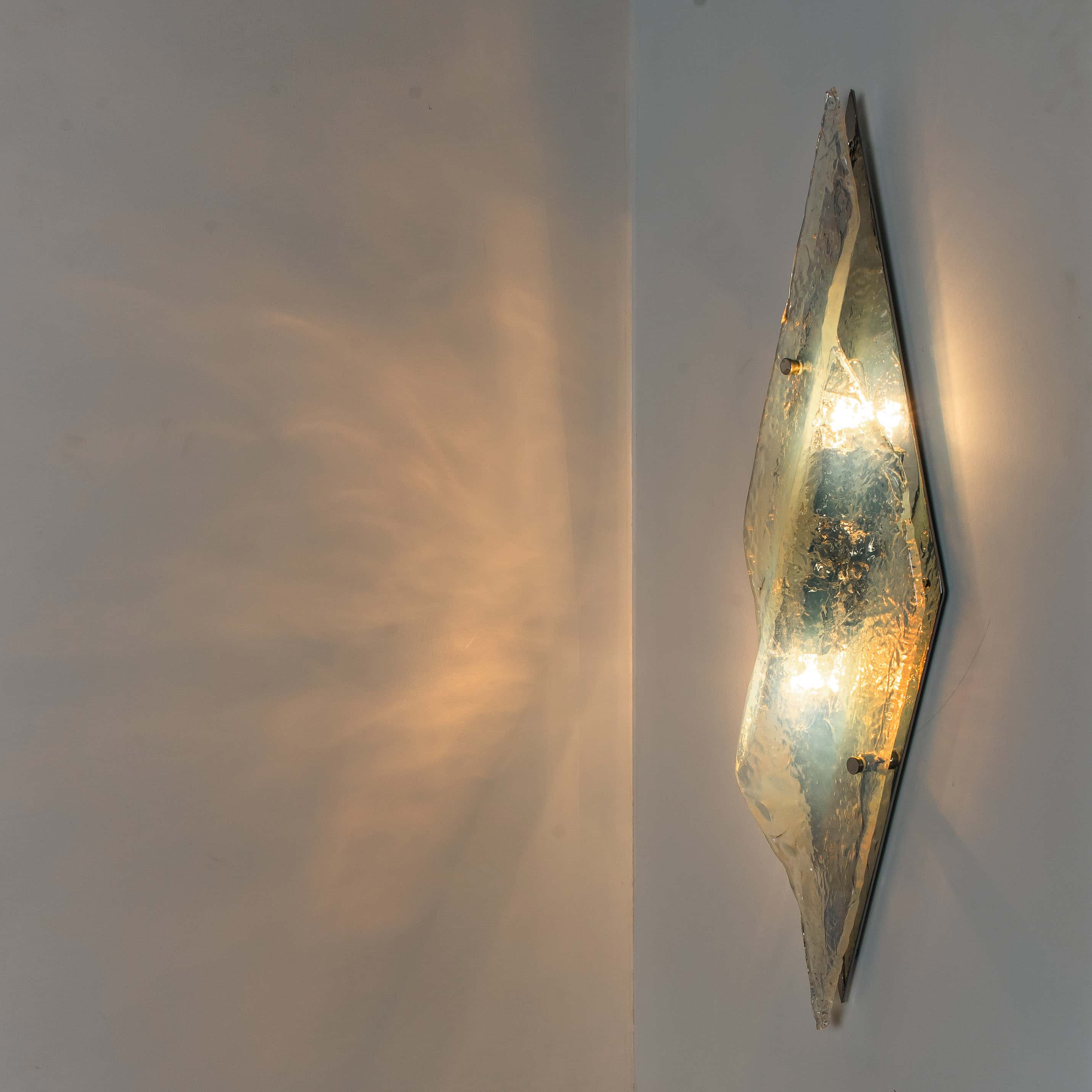 1 of the 2 Large Nason Wall lights for Mazzega Murano Iridescent Glass, 1970