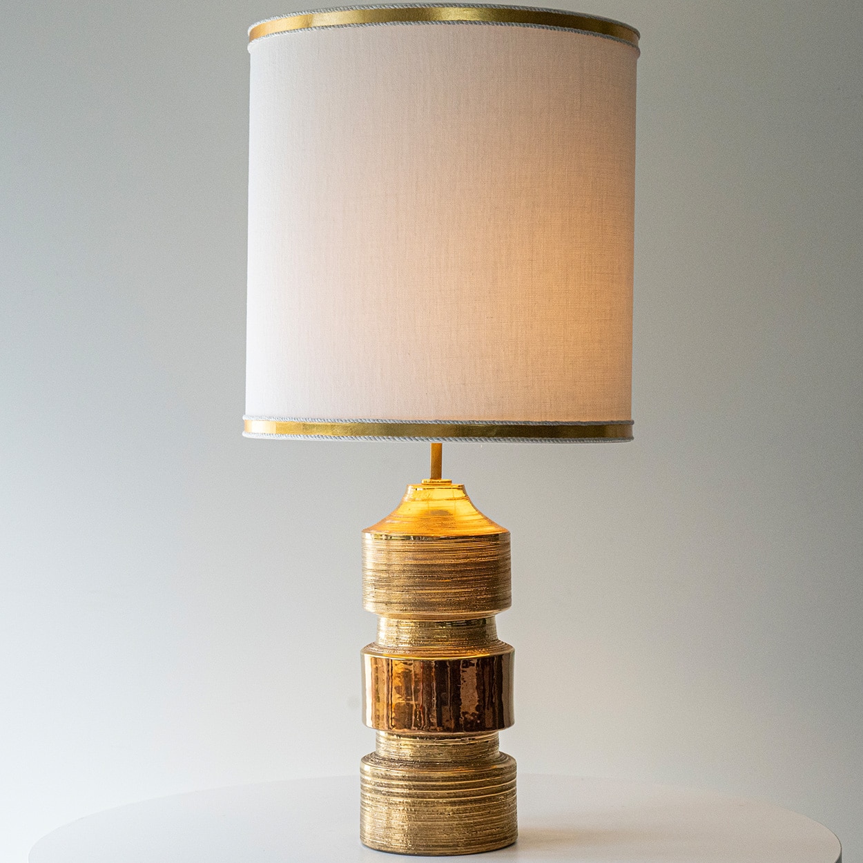 1 of the 2 Bitossi Gold Ceramic Lamps, Custom White Gold Lampshades by R. Houben