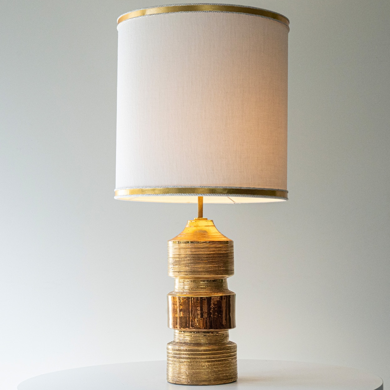 1 of the 2 Bitossi Gold Ceramic Lamps, Custom White Gold Lampshades by R. Houben