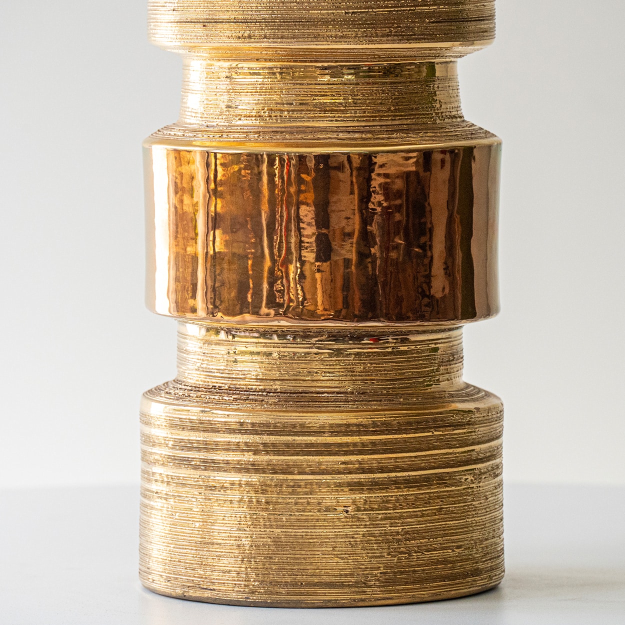 1 of the 2 Bitossi Gold Ceramic Lamps, Custom White Gold Lampshades by R. Houben