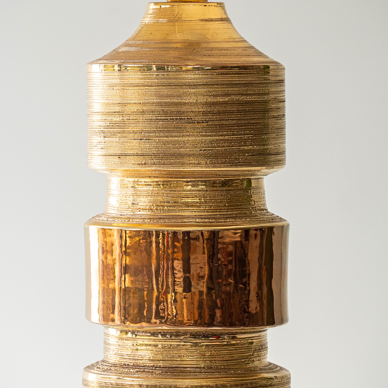 1 of the 2 Bitossi Gold Ceramic Lamps, Custom White Gold Lampshades by R. Houben