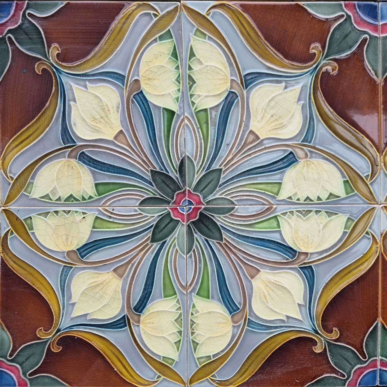 1 of the 20 Sets of 4 tiles Blue Brown Flower Glazed Tiles, Gilliot Hemiksem