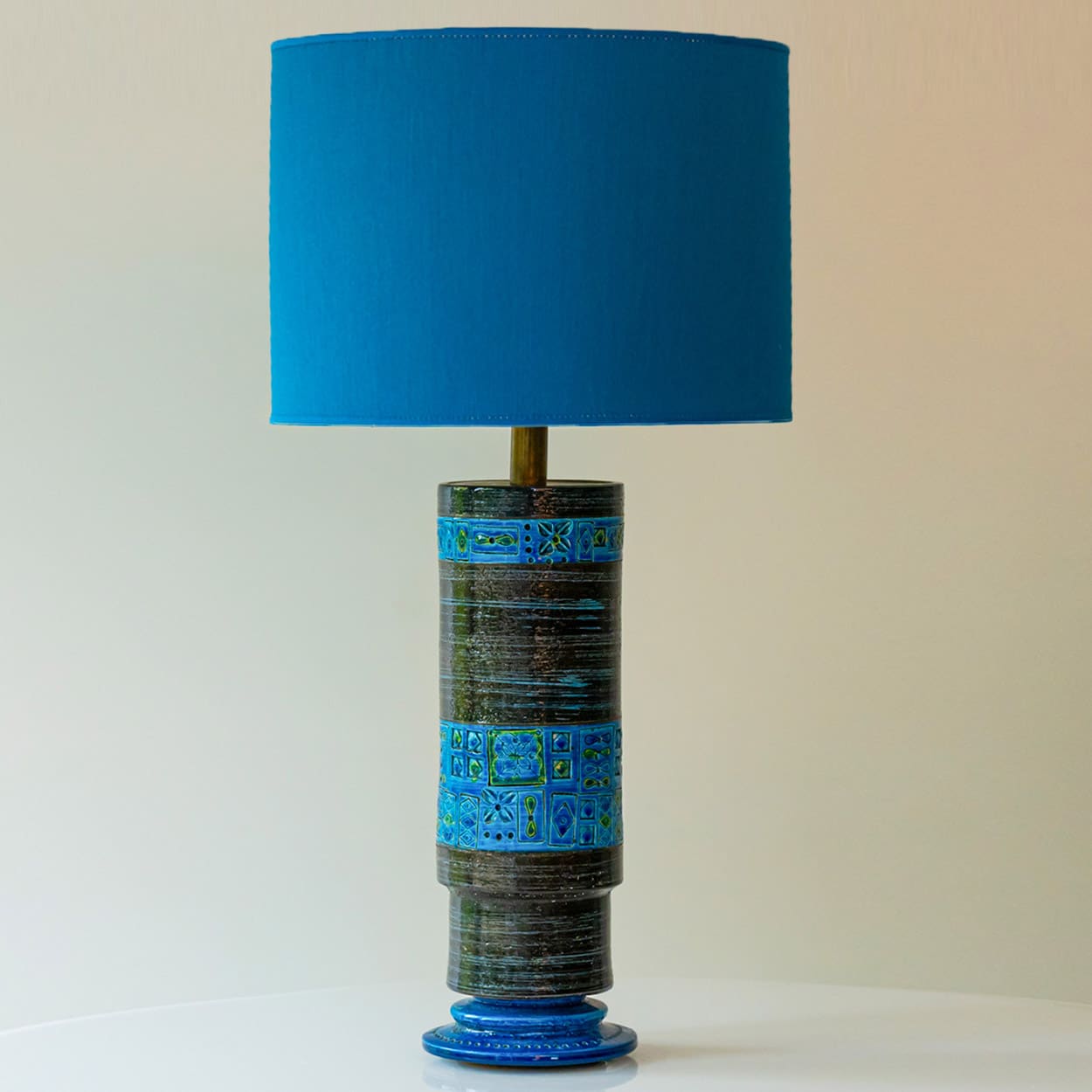 Bitossi Aqua Black Blue Ceramic Table Lamp, Blue Silk Lampshade by R. Houben
