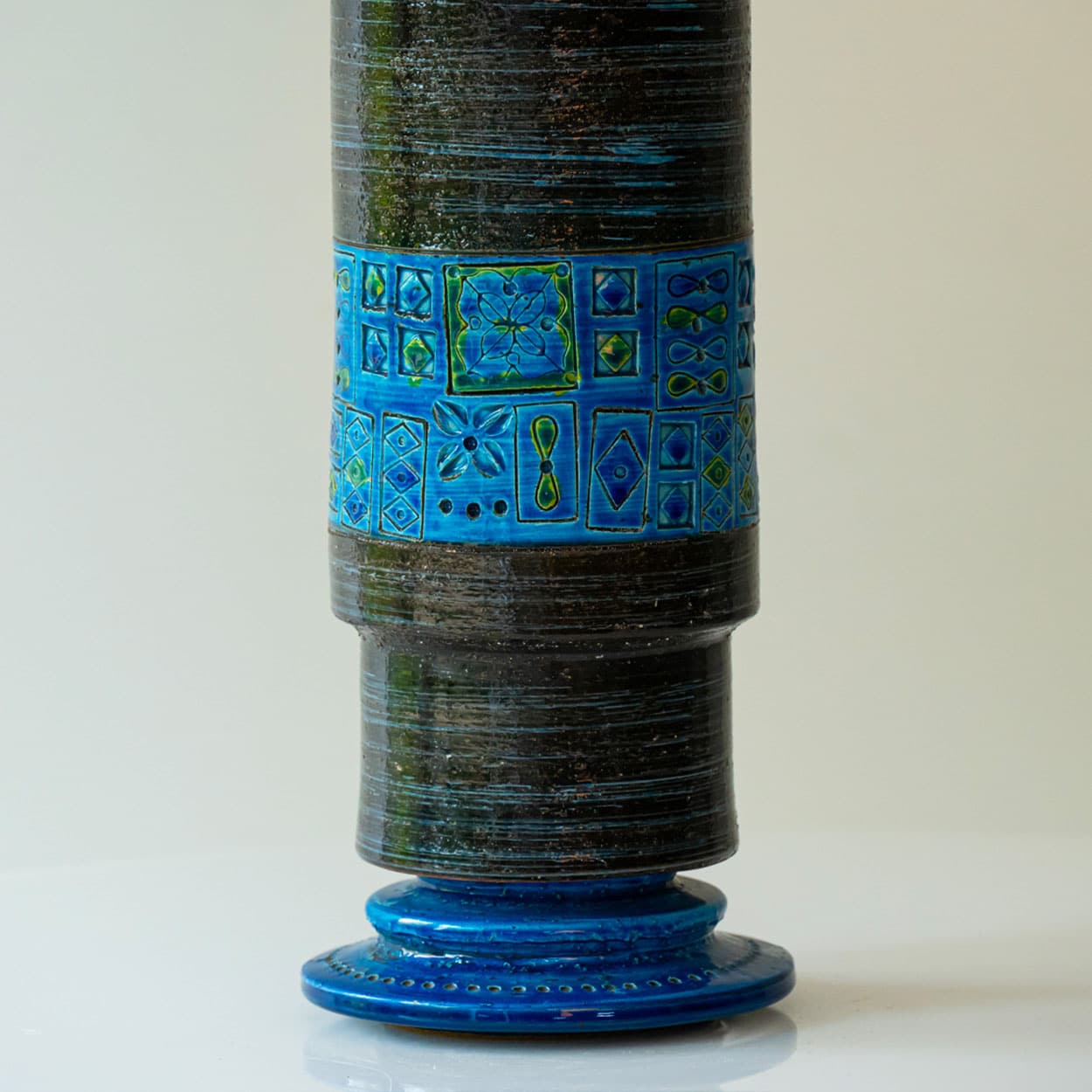 Bitossi Aqua Black Blue Ceramic Table Lamp, Blue Silk Lampshade by R. Houben