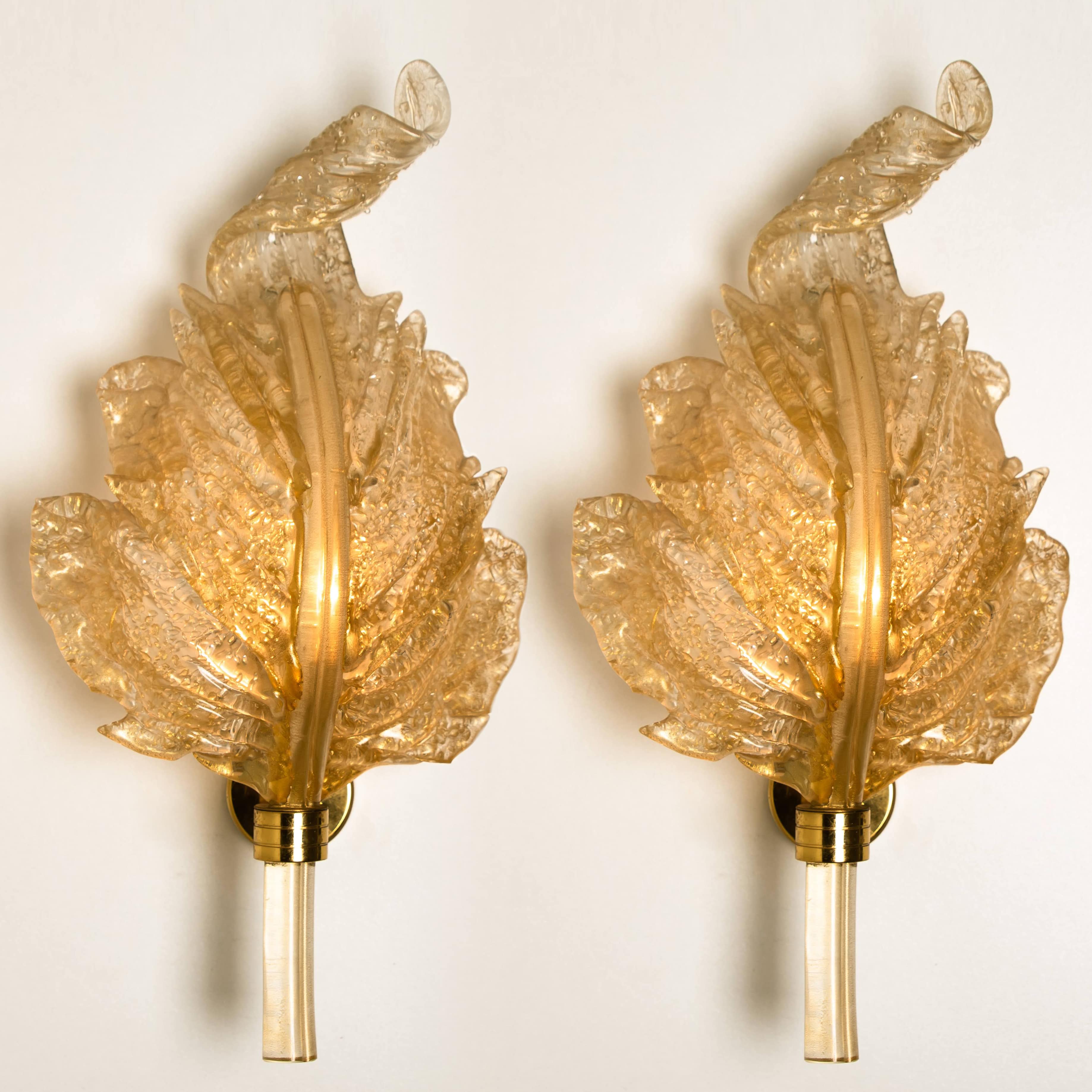 1 of the 4 Wall Sconces Barovier & Toso Glass and Brass Leafs, Italy 1970