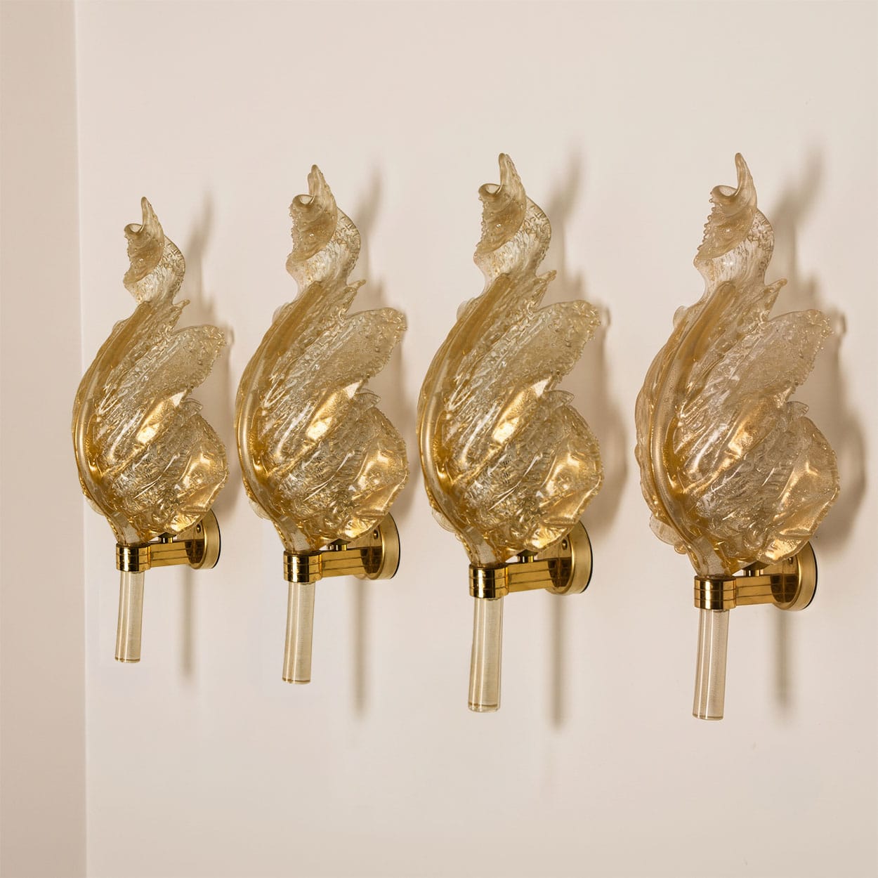 1 of the 4 Wall Sconces Barovier & Toso Glass and Brass Leafs, Italy 1970