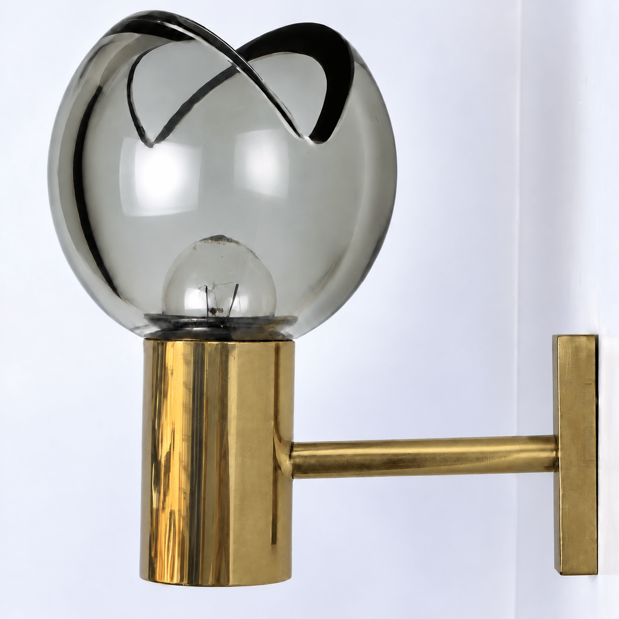 Pair of Wall Sconces with Brass and Glass Shades, Seguso, Italy 1960 - Image 12