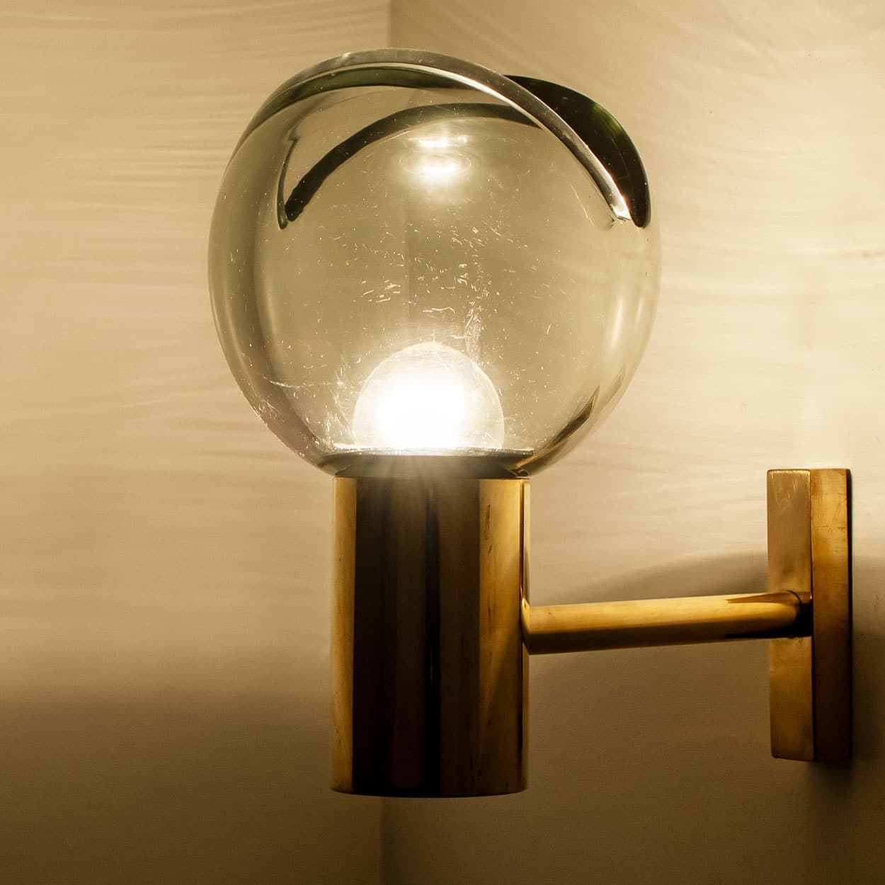 Pair of Wall Sconces with Brass and Glass Shades, Seguso, Italy 1960 - Image 5