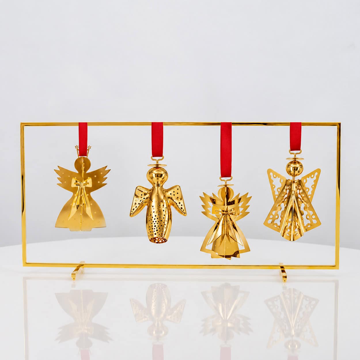 Complete 18 kr. Christmas Display, Stainless Steel, With 5 Angel Ornaments - Image 1